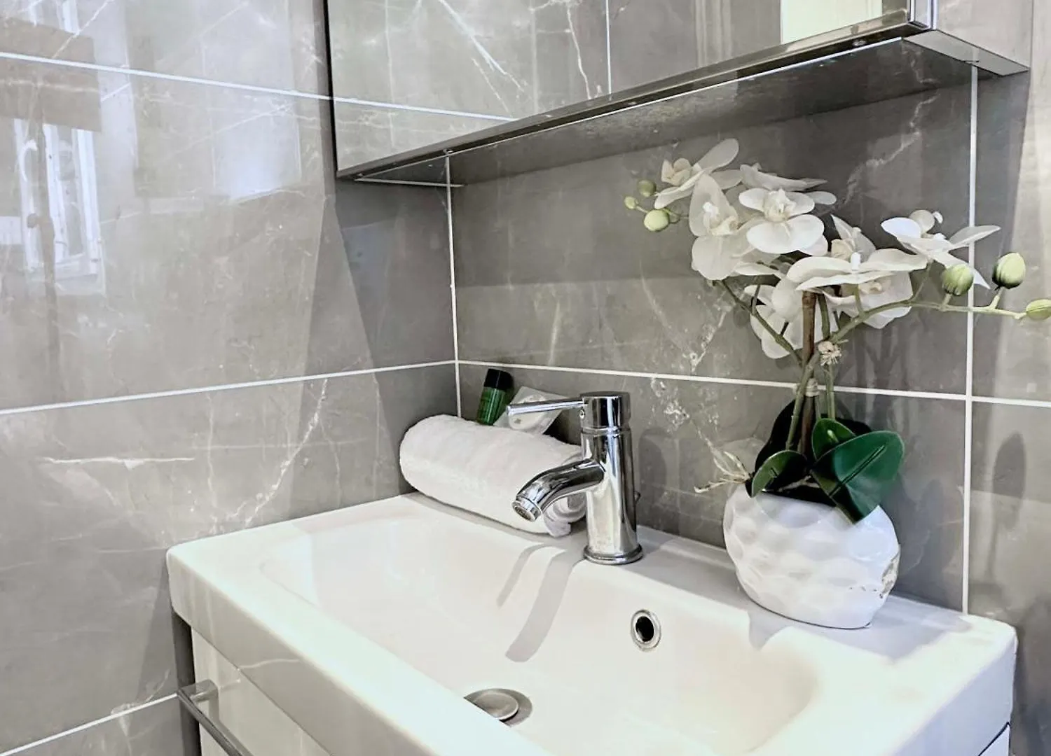 Luxury Family Getaway Near Place Vendome Daire Paris Fransa