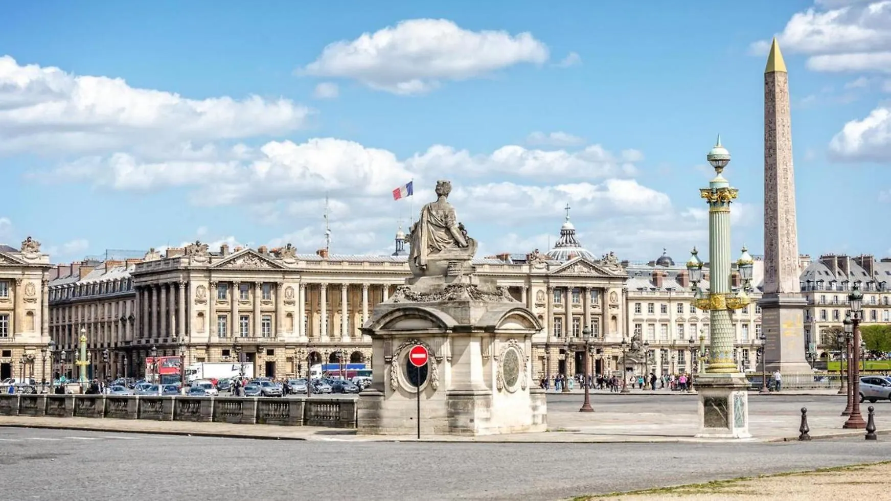 Luxury Family Getaway Near Place Vendome Daire Paris