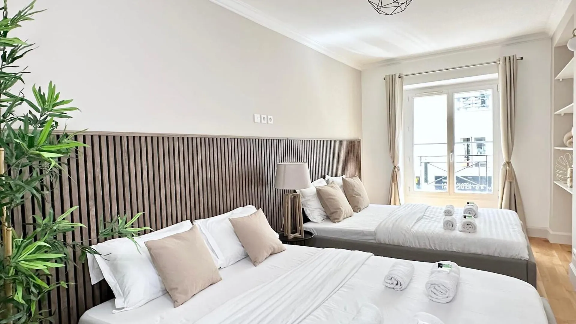 Luxury Family Getaway Near Place Vendome Daire Paris