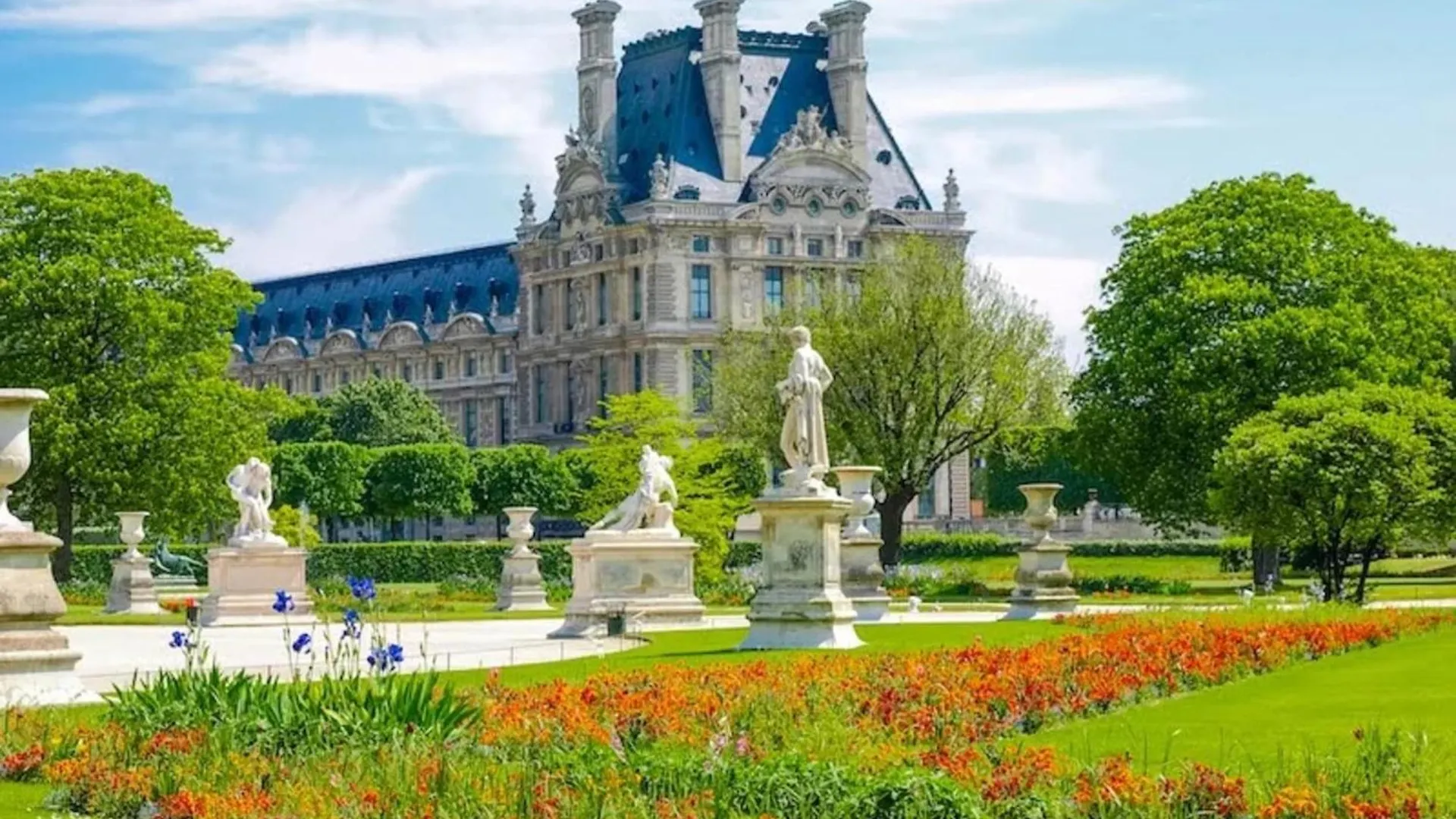 Luxury Family Getaway Near Place Vendome Apartment Paris France