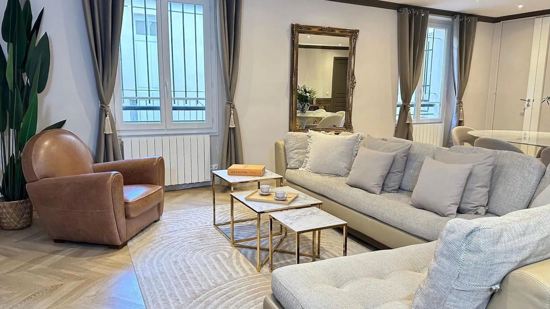 Luxury Family Getaway Near Place Vendome Apartment Paris 0*,