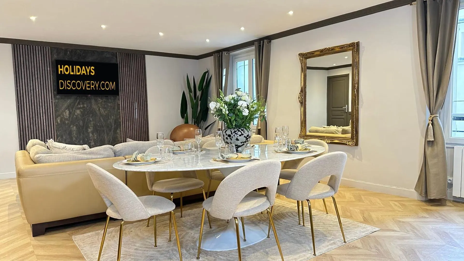 Luxury Family Getaway Near Place Vendome Daire Paris Fransa